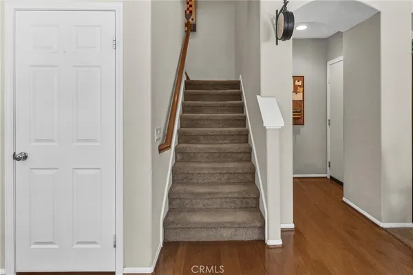 $1,150,000 | 22262 Trinity Place, Saugus, CA 91390