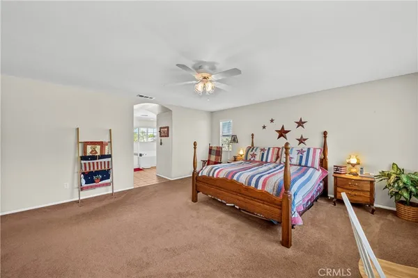 $1,150,000 | 22262 Trinity Place, Saugus, CA 91390