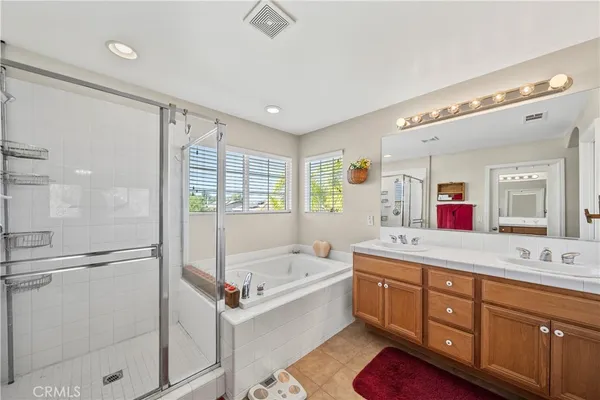 $1,150,000 | 22262 Trinity Place, Saugus, CA 91390