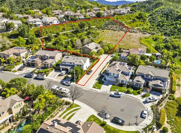 $1,150,000 | 22262 Trinity Place, Saugus, CA 91390