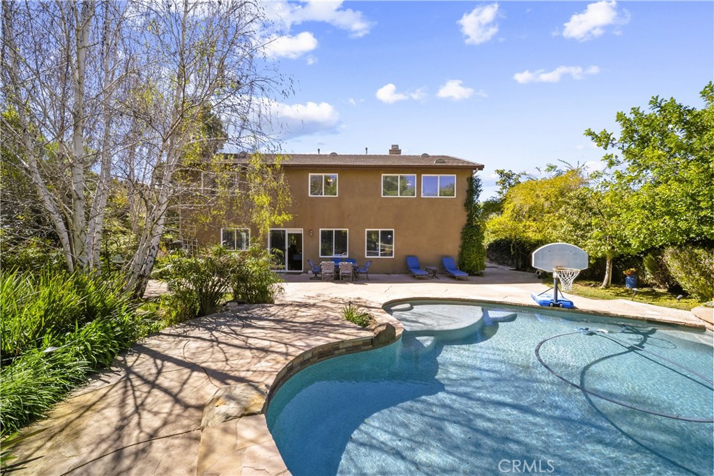 22262 Trinity Place Saugus, CA 91390 - Photo 54 of 68