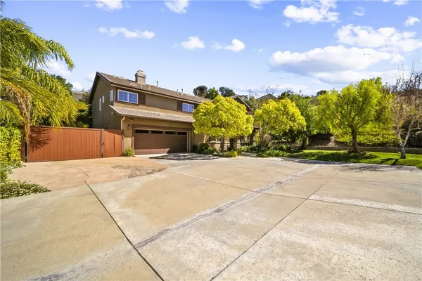 $1,150,000 | 22262 Trinity Place, Saugus, CA 91390