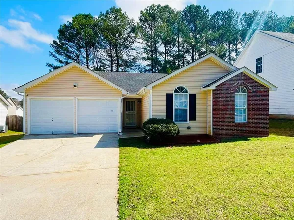 $195,000 | 2713 Rambling Way, Lithonia, GA 30058