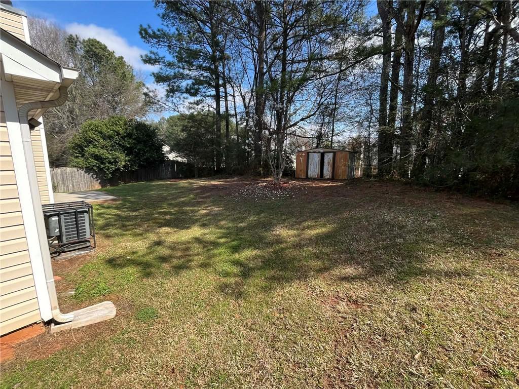 2713 Rambling Way Lithonia, GA 30058 - Photo 18 of 19