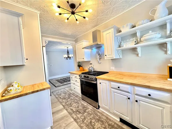 $259,900 | 25 Logan Street, Auburn, NY 13021