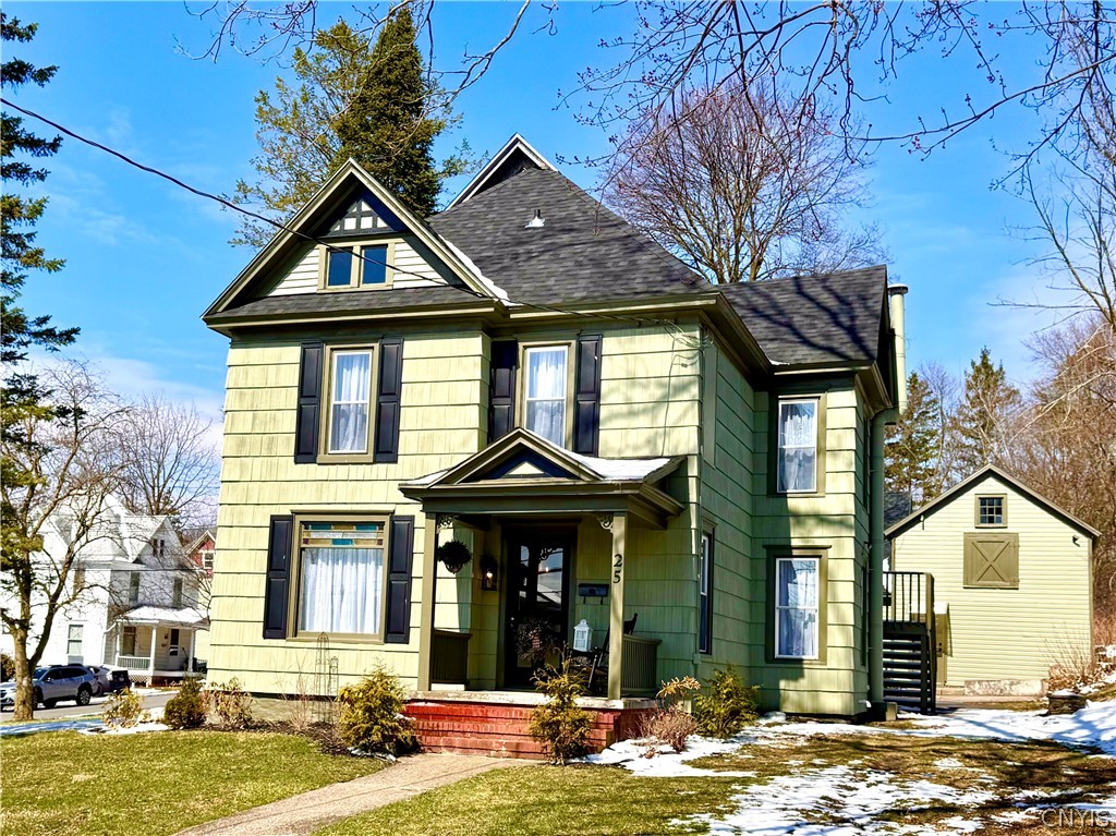 25 Logan Street Auburn, NY 13021 - Photo 3 of 39