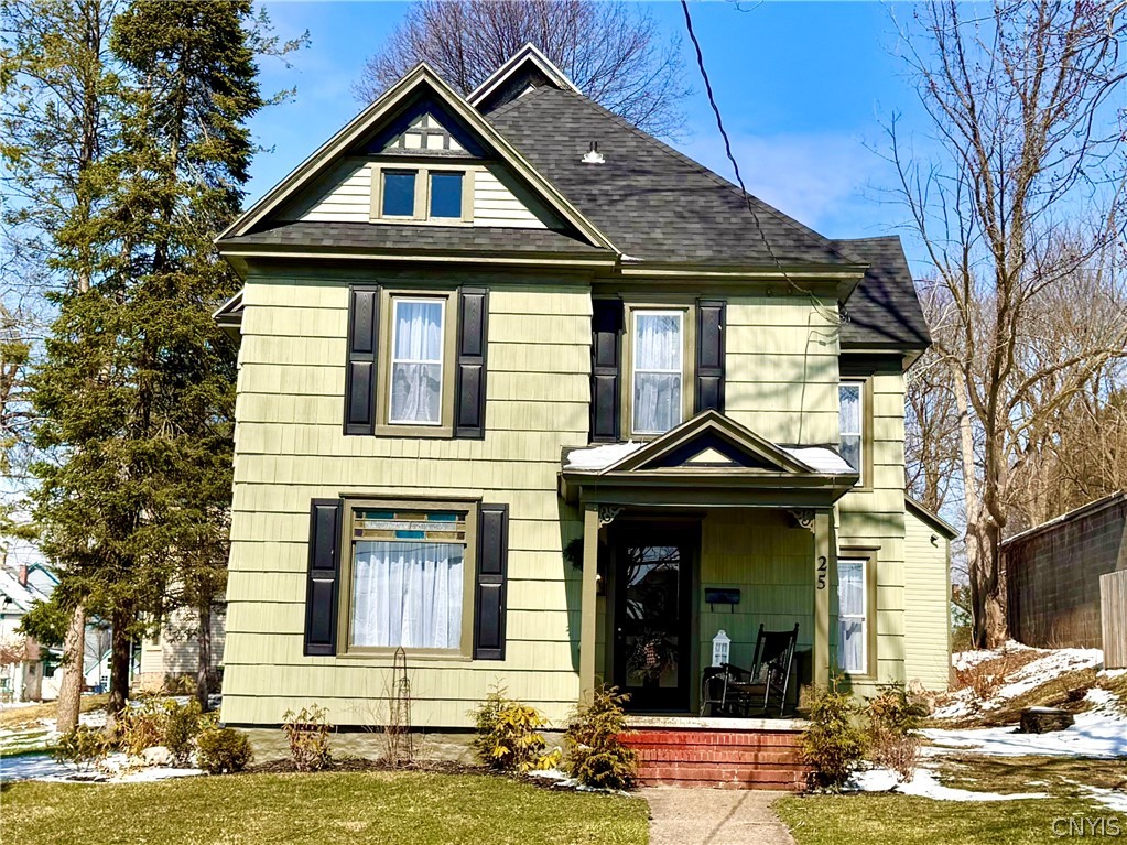 25 Logan Street Auburn, NY 13021 - Photo 4 of 39