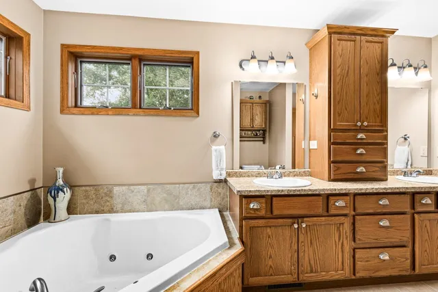 $635,000 | 5368 Mckinley Drive, Hermantown, MN 55811