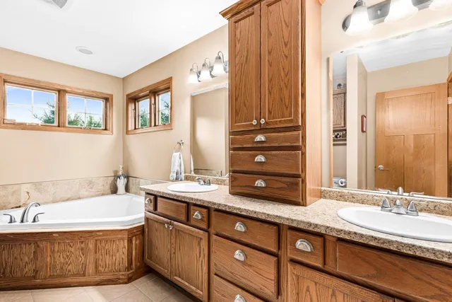 $635,000 | 5368 Mckinley Drive, Hermantown, MN 55811