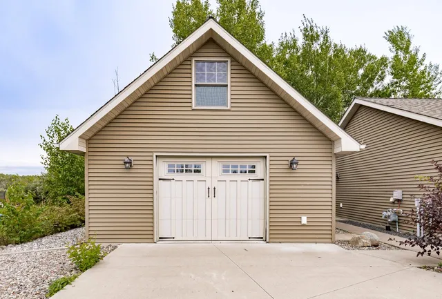 $635,000 | 5368 Mckinley Drive, Hermantown, MN 55811