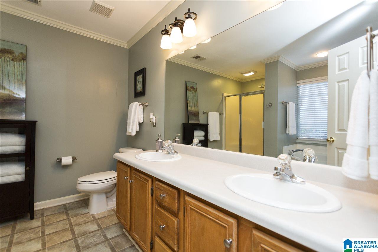 220 Greenfield Lane Alabaster, AL 35007 - Photo 33 of 44