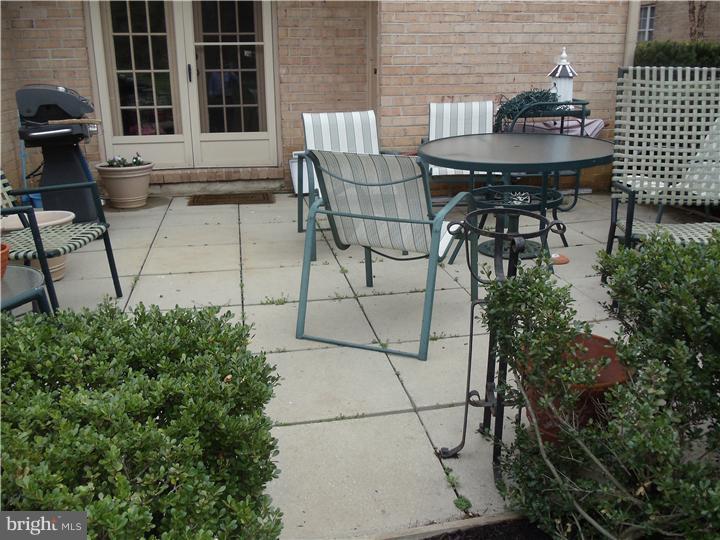 15 Rampart Drive Wayne, PA 19087 - Photo 8 of 11 Gallery Image 8