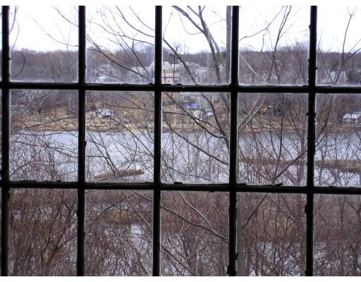 2R Doanne Road Gloucester, MA 01930 - Photo 4 of 7 Gallery Image 4