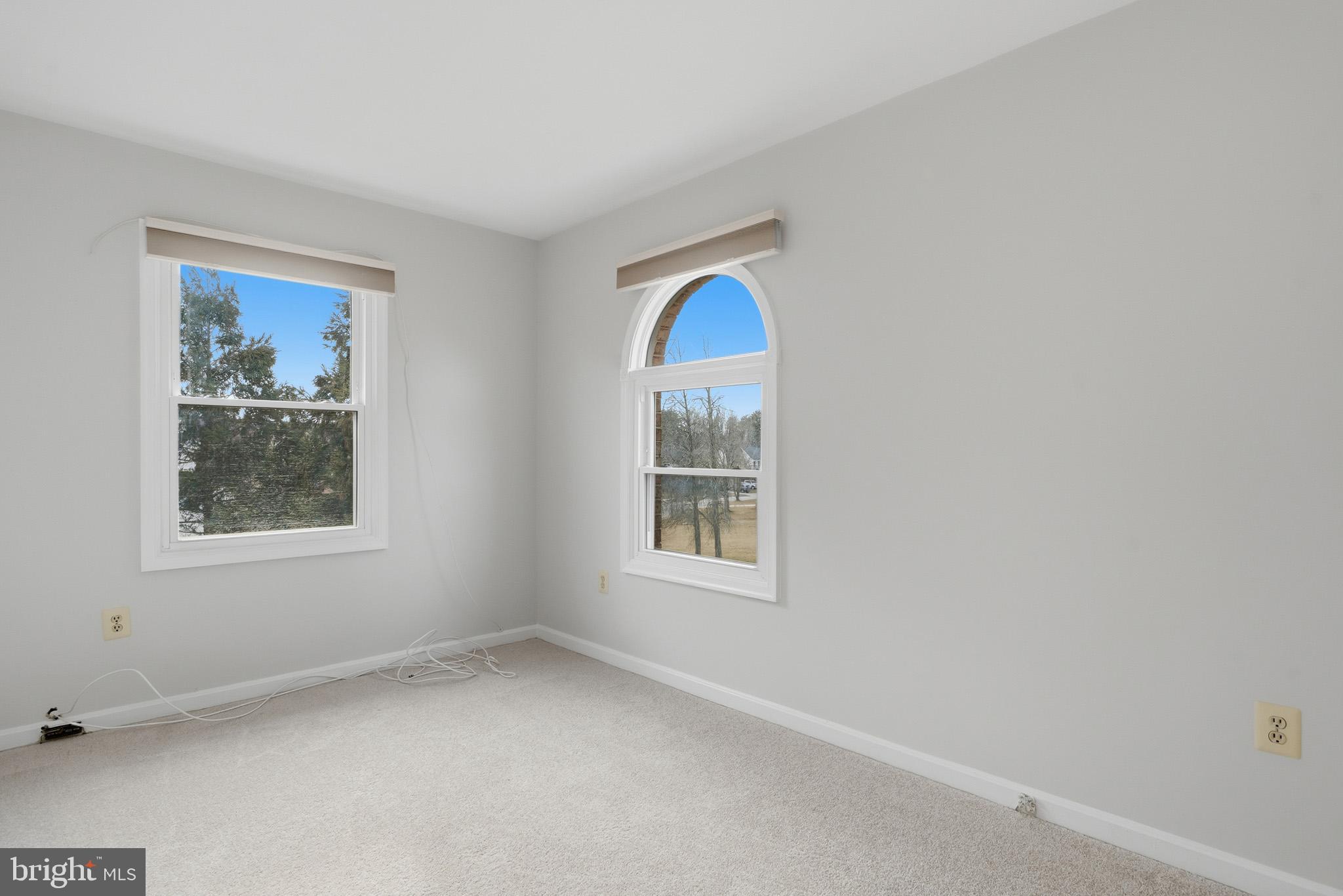 9146 Hardesty Drive Clinton, MD 20735 - Photo 38 of 47 an empty room with a window