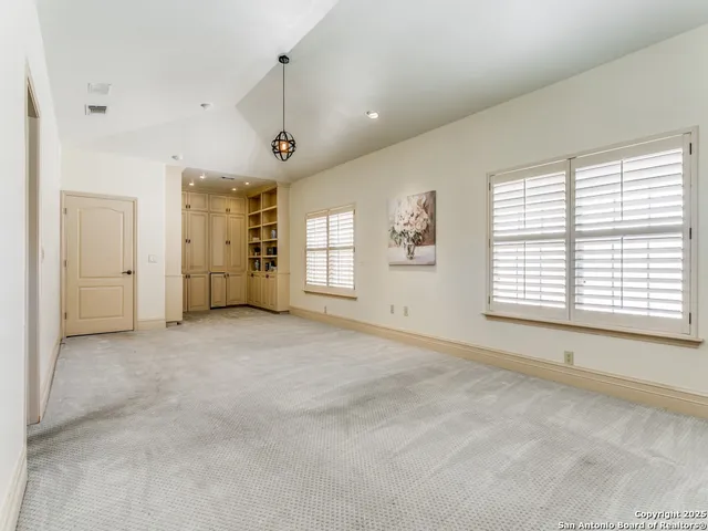 $530,000 | 7897 Broadway, Unit 1001, San Antonio, TX 78209
