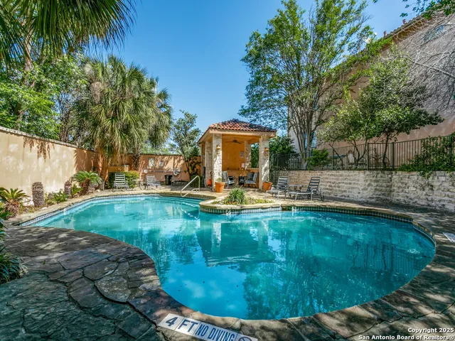 $530,000 | 7897 Broadway, Unit 1001, San Antonio, TX 78209