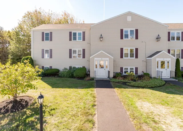 $260,000 | 34 Minott Street, Unit B7, South Portland, ME 04106