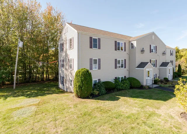 $260,000 | 34 Minott Street, Unit B7, South Portland, ME 04106