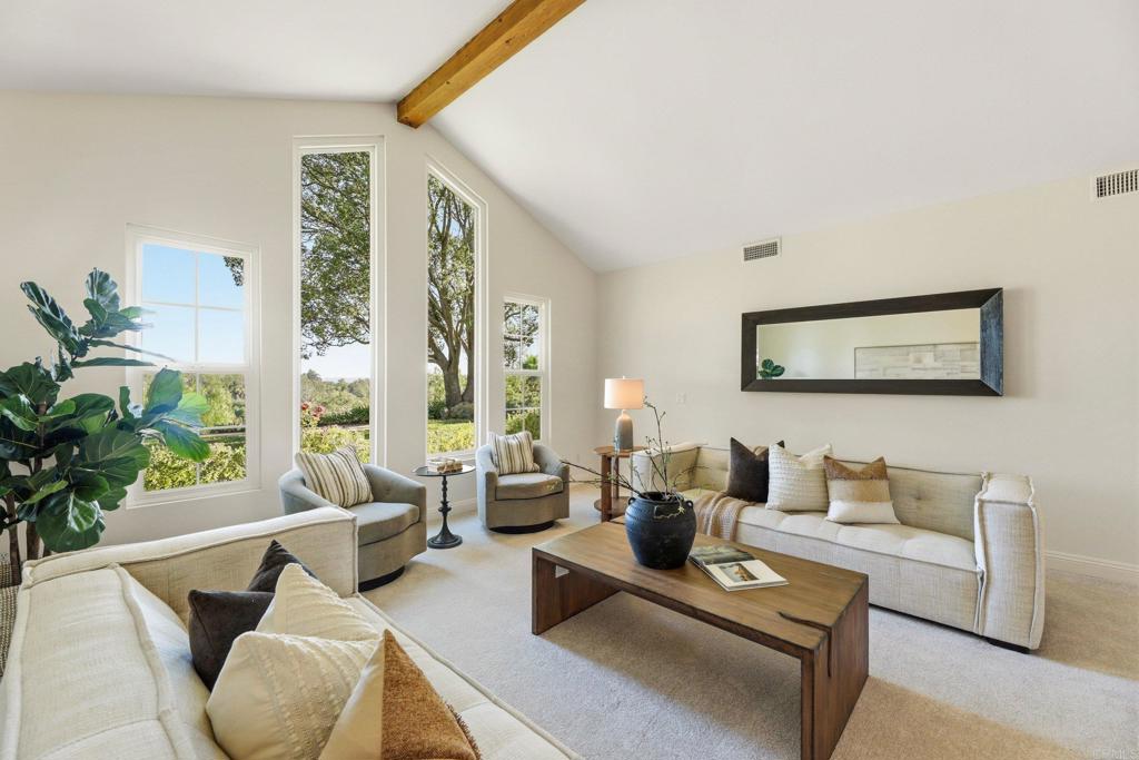 3044 Camino Del Rancho Encinitas, CA 92024 - Photo 4 of 65 Gallery Image 4