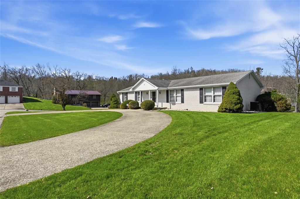 15 Holly Ridge Road Washington, PA 15301 - Photo 3 of 35 Gallery Image 3