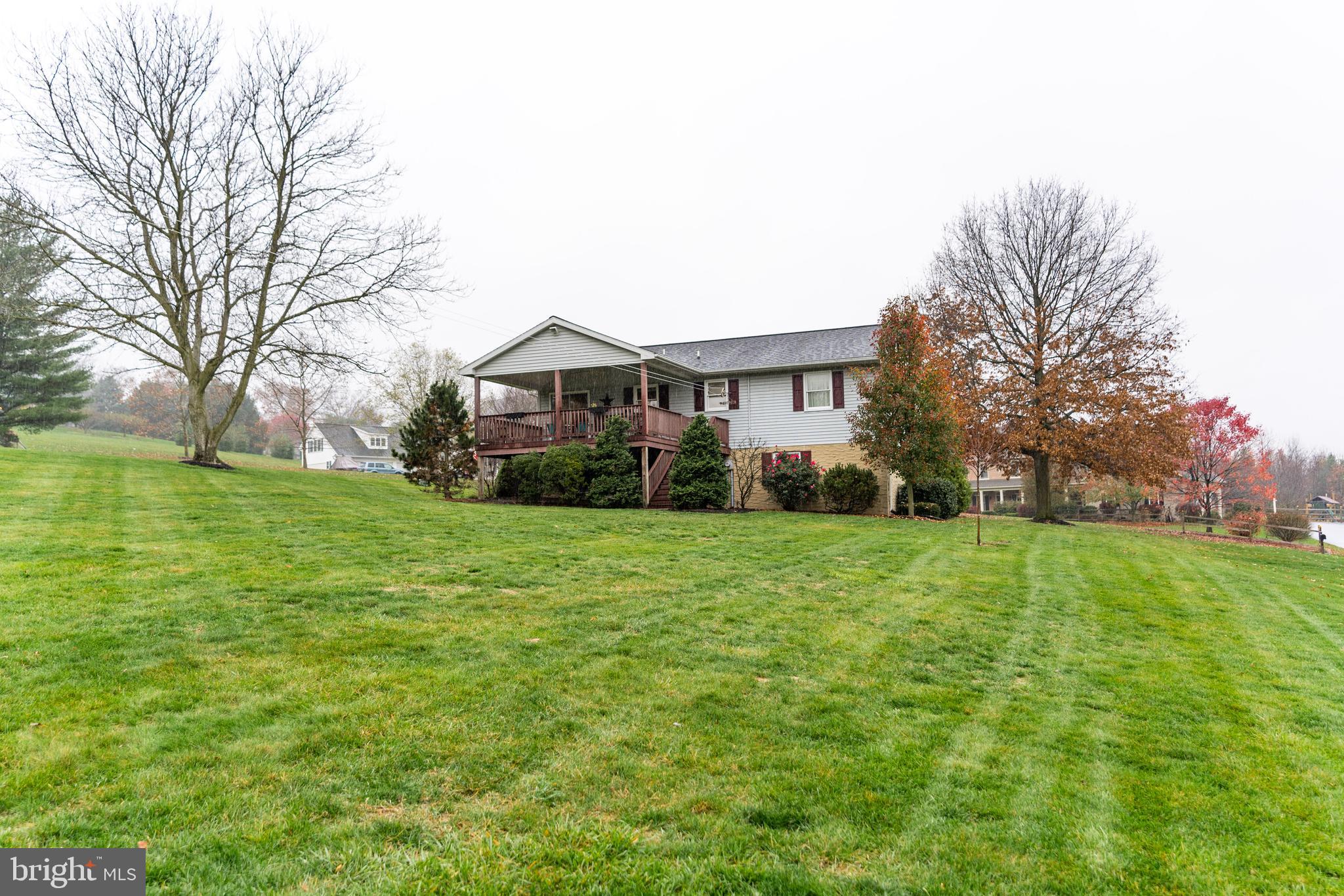 725 Webster Hill Road Lititz, PA 17543 - Photo 14 of 39