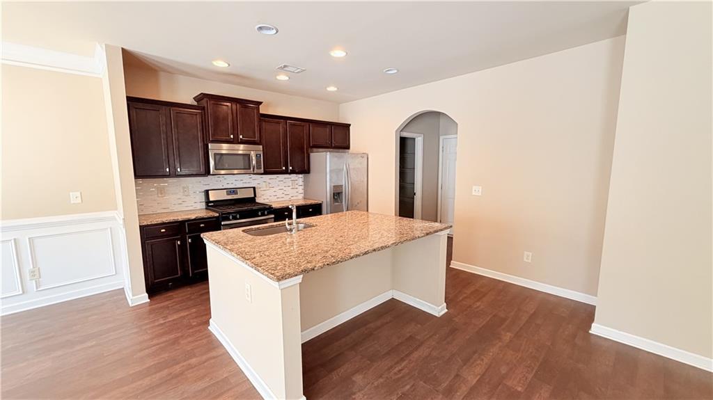 2755 Morgan Glen Road Northeast Buford, GA 30519 - Photo 3 of 20