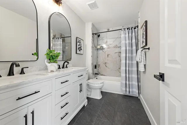 $1,279,000 | 5426 Spring Lake Court, Santa Rosa, CA 95409