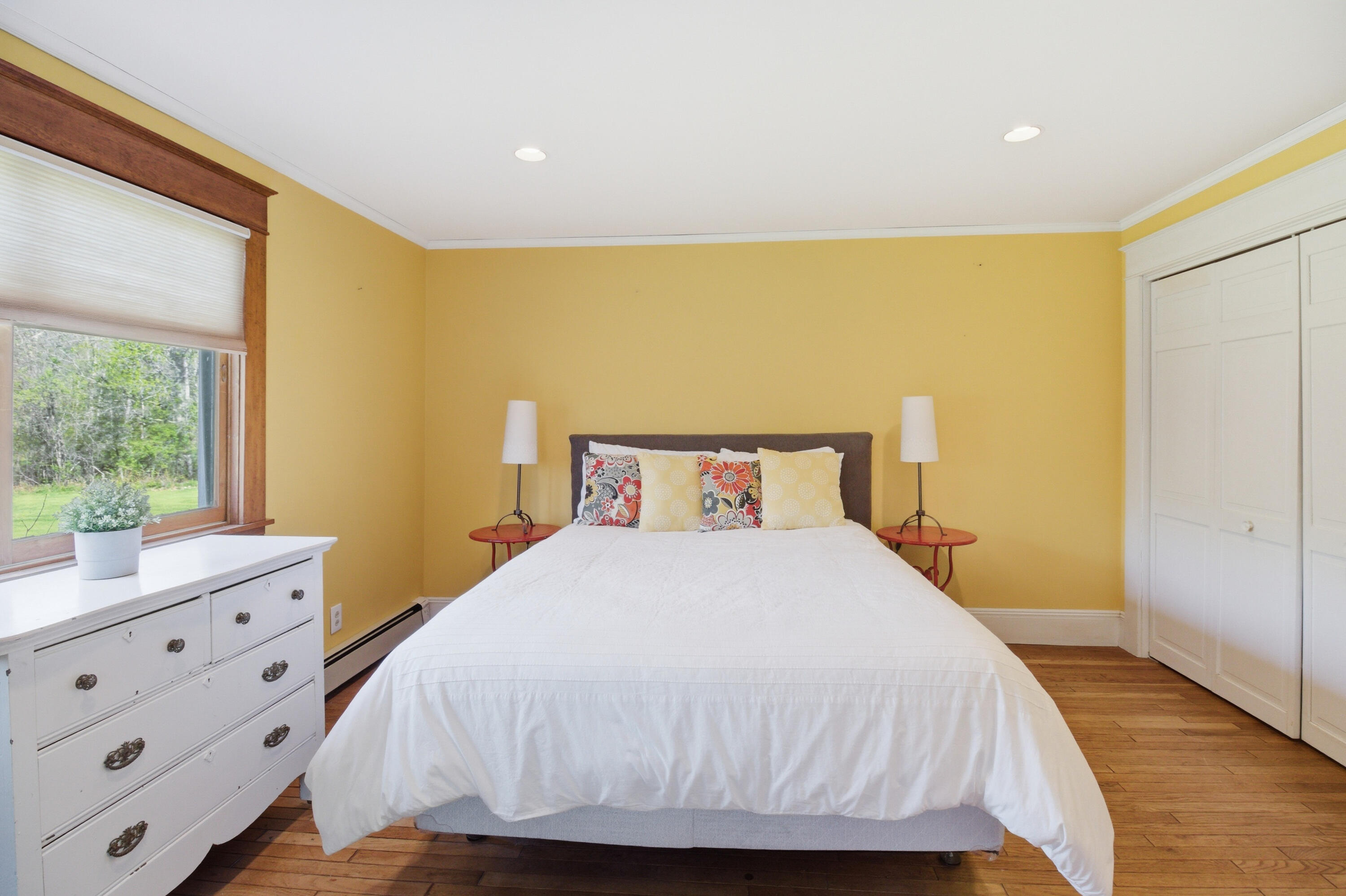 560 West Auburn Road Auburn, ME 04210 - Photo 37 of 88 560 West Auburn-19
