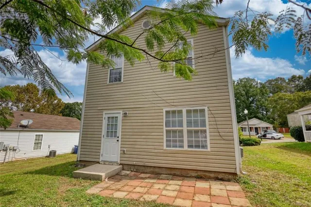 $174,000 | 1643 Hallmark Hills Drive, Griffin, GA 30223