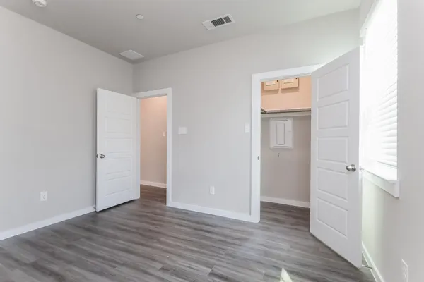 $2,125 | 18412 Idyllic Alley, Shenandoah, TX 77385