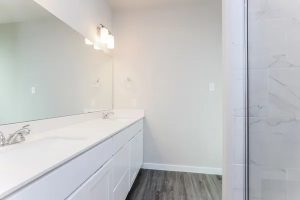 $2,125 | 18412 Idyllic Alley, Shenandoah, TX 77385