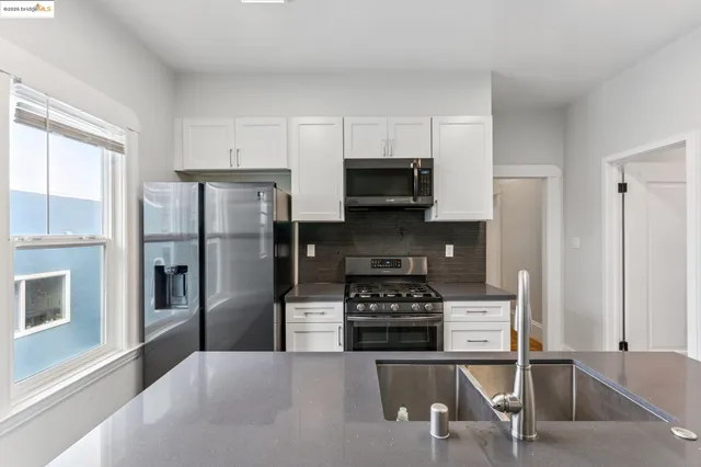 $1,400,000 | 314 Hanover Avenue, Oakland, CA 94606