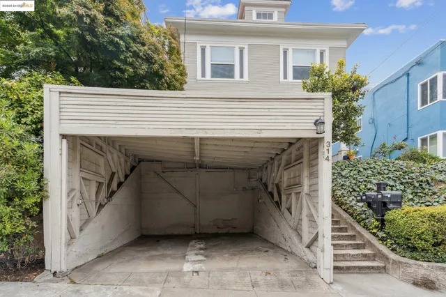 $1,400,000 | 314 Hanover Avenue, Oakland, CA 94606