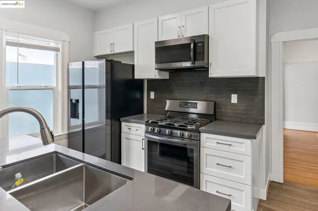 $1,400,000 | 314 Hanover Avenue, Oakland, CA 94606