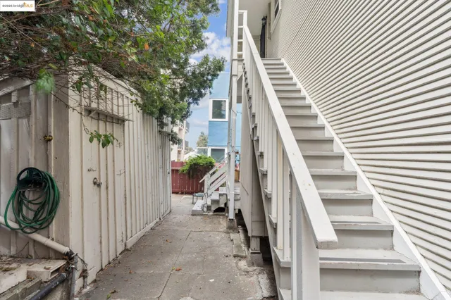 $1,400,000 | 314 Hanover Avenue, Oakland, CA 94606