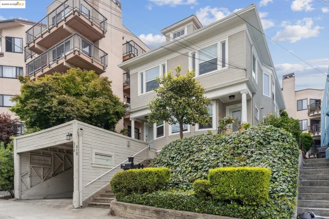 $1,400,000 | 314 Hanover Avenue, Oakland, CA 94606