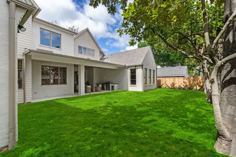 $3,275,000 | 6243 Briar Rose Drive, Houston, TX 77057