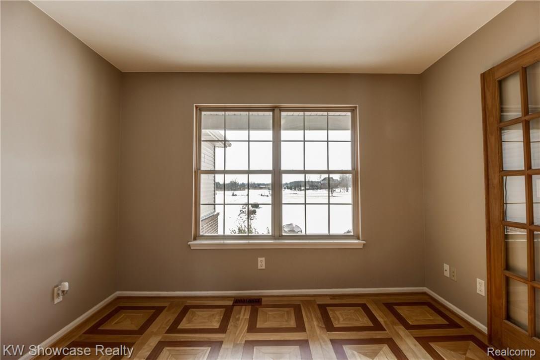 4664 Holly Lake Road Lapeer, MI 48446 - Photo 24 of 59 Interiors (4 of 40).jpg