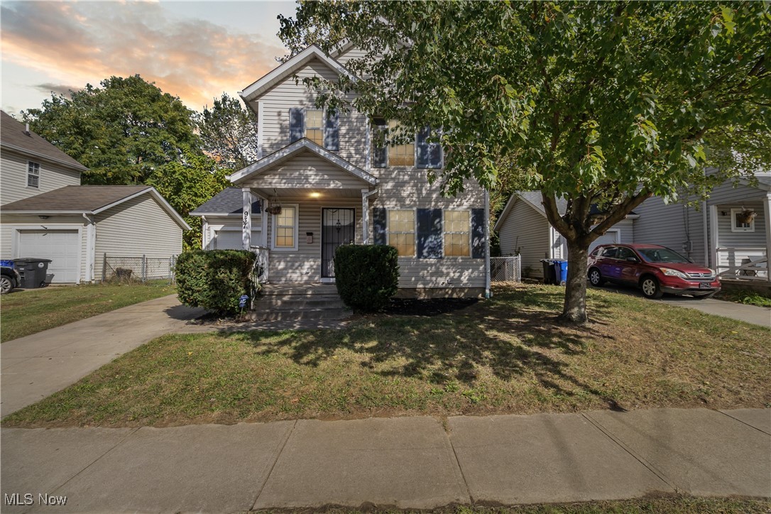 937 Ansel Road Cleveland, OH 44103 - Photo 1 of 29