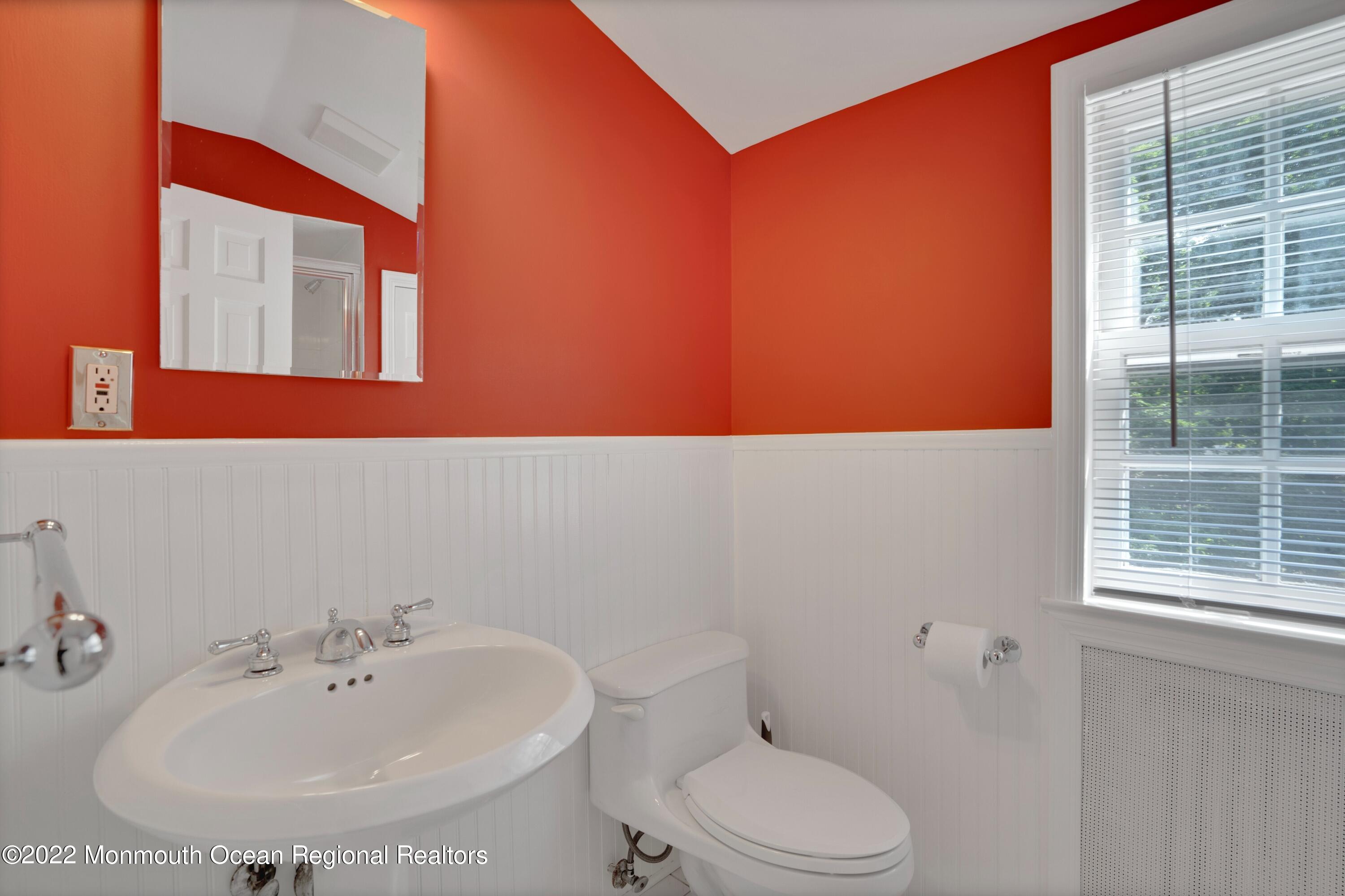 94 Twin Falls Road Berkeley Heights, NJ 07922 - Photo 29 of 46 94 TFR 34