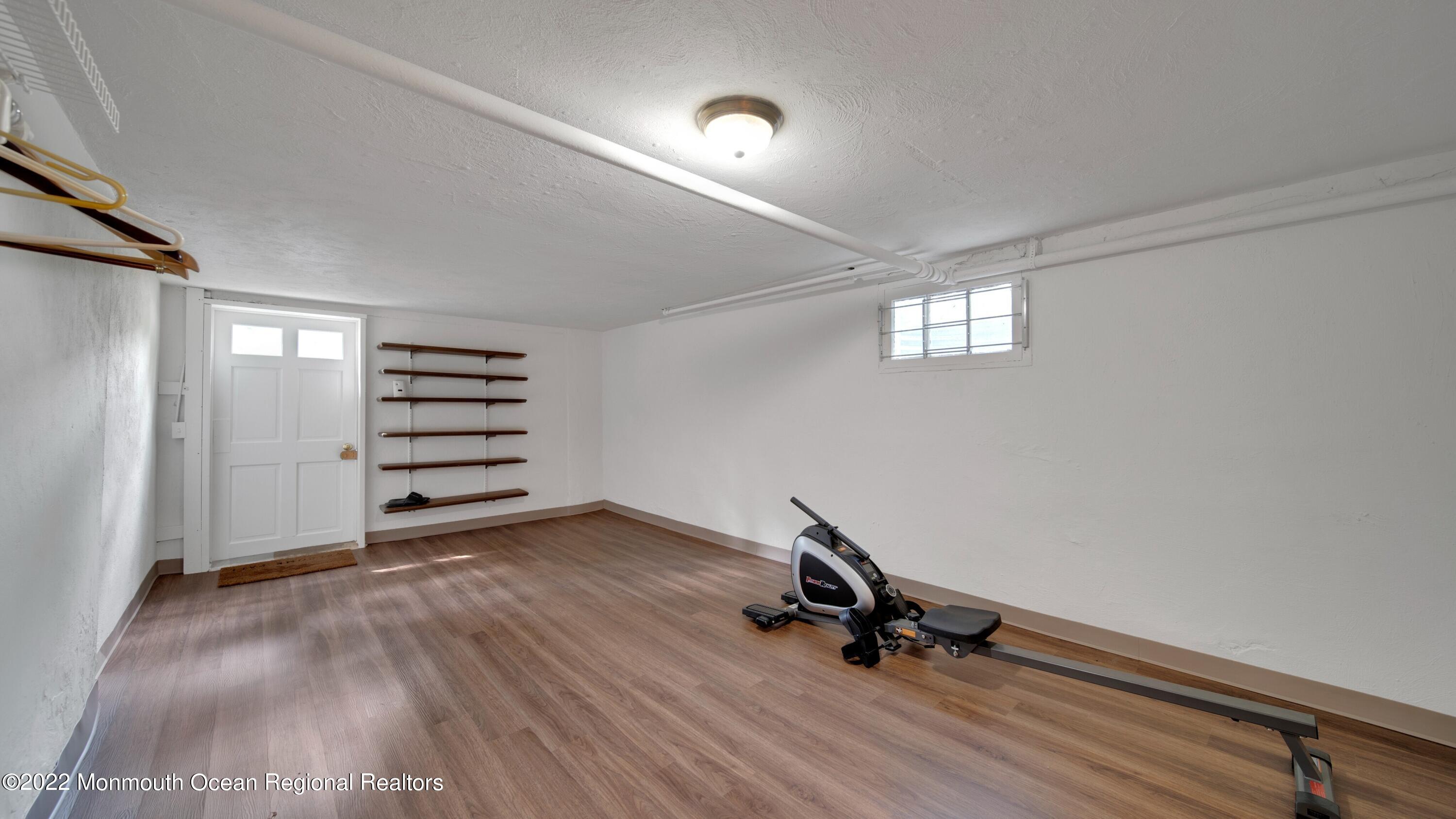 94 Twin Falls Road Berkeley Heights, NJ 07922 - Photo 36 of 46 94 TFR 31