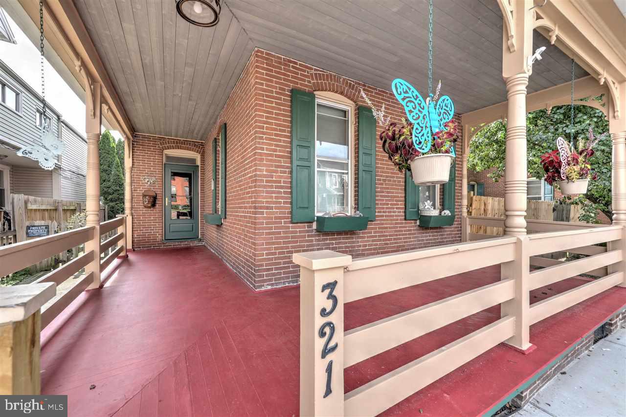 321 East Walnut Street Hanover, PA 17331 - Photo 3 of 36 Gallery Image 3