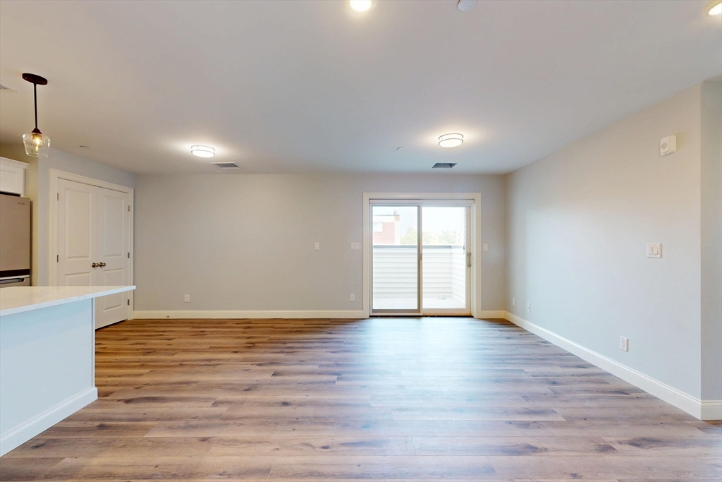 610 Salem Street, Unit 408 Wakefield, MA 01880 - Photo 11 of 20