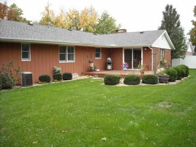 47 Forestview Road Morton, IL 61550 - Photo 2 of 9 Gallery Image 2