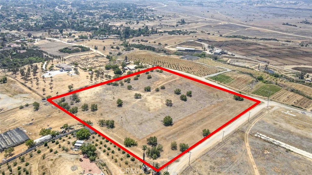 1 Winters Lane Riverside, CA 92504 - Photo 12 of 17