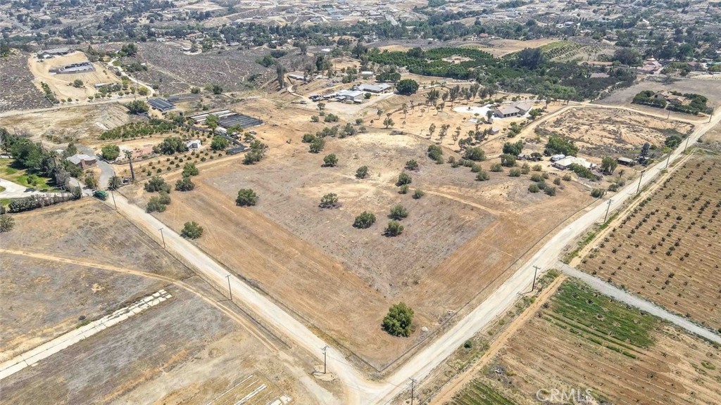 1 Winters Lane Riverside, CA 92504 - Photo 3 of 17