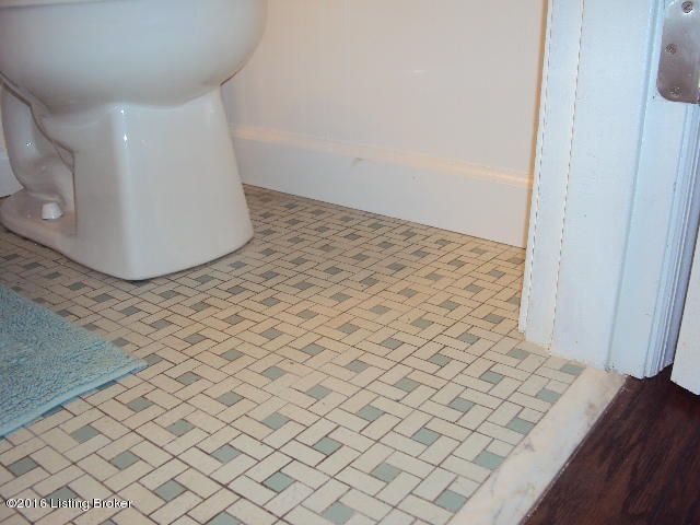 7644 3rd Street Road Louisville, KY 40214 - Photo 39 of 56 DSC02518
