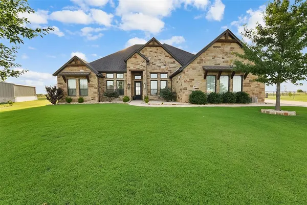 $710,000 | 863 Alto Bonito Court, Godley, TX 76044