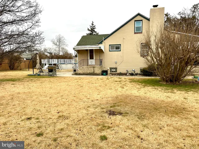 $400,000 | 716 Rosa Avenue, Croydon, PA 19021