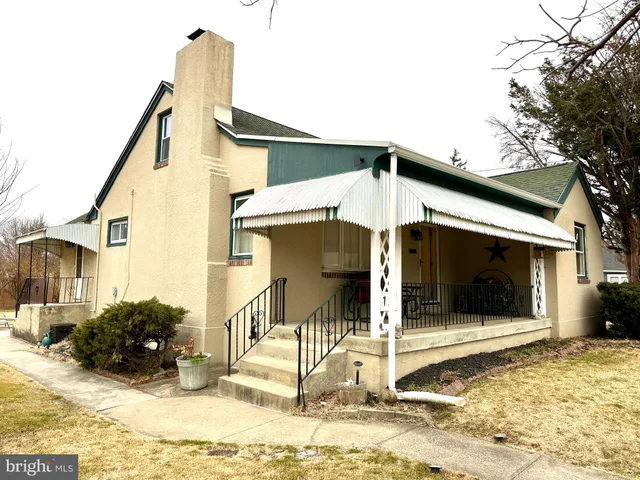 $400,000 | 716 Rosa Avenue, Croydon, PA 19021